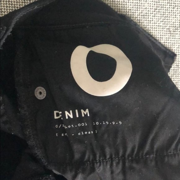 Current Elliot Stiletto Ankle Jeans - Picture 6 of 7